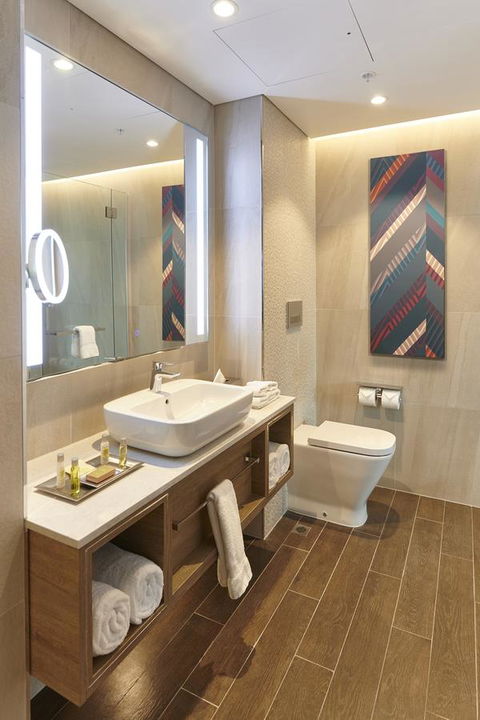 Doubletree By Hilton Perth Northbridge - Your Accommodation 13
