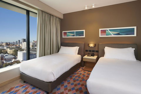 Doubletree By Hilton Perth Northbridge - Your Accommodation 12