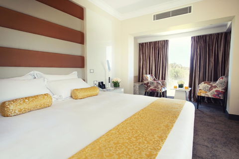 Swan River Hotel - Your Accommodation 2