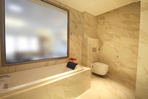 Swan River Hotel - Your Accommodation 32