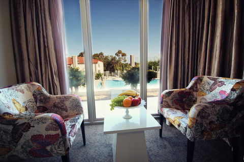 Swan River Hotel - Your Accommodation 36