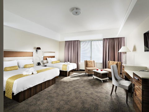 Swan River Hotel - Your Accommodation 8