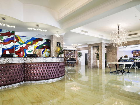 Swan River Hotel - Your Accommodation 7