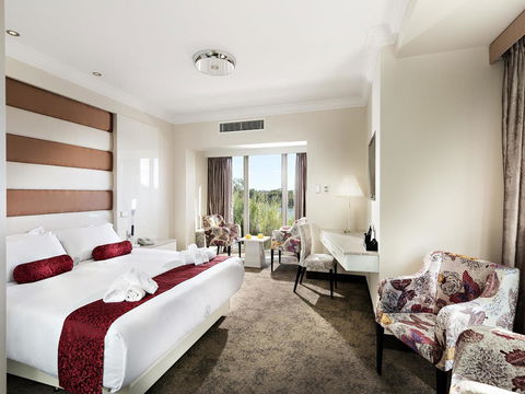 Swan River Hotel - Your Accommodation 21