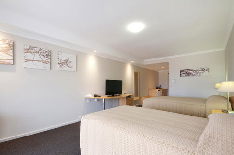Dog Rock Motel - Your Accommodation 29