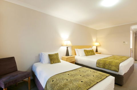 Dog Rock Motel - Your Accommodation 18