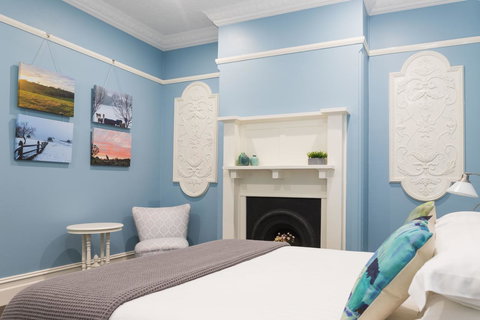 Blue Door Apartments - Your Accommodation 5