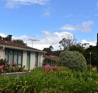 Valley Views Motel  Chalets - Your Accommodation