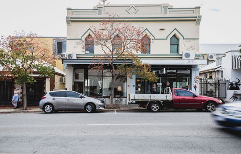 Captain\'s Heritage Cottage - Central Fremantle 2 Bedroom Historic Cottage - Your Accommodation 17