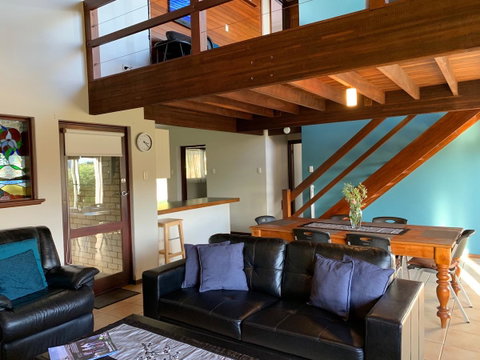 Beachside Prevelly Villas - Your Accommodation 18