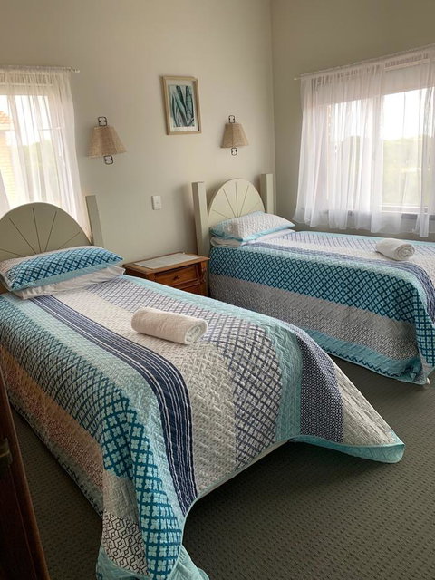 Beachside Prevelly Villas - Your Accommodation 23