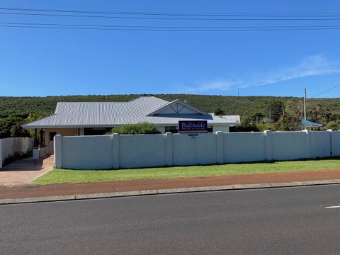 Beachside Prevelly Villas - Your Accommodation 7