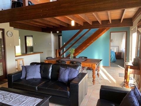 Beachside Prevelly Villas - Your Accommodation 16