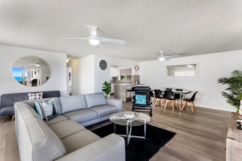 Laman Lodge, Unit 2, 15 Laman Street - Your Accommodation 3