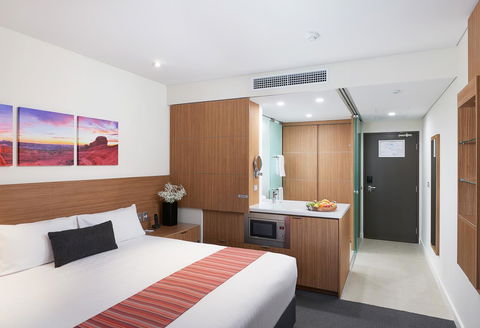 Country Comfort Perth - Your Accommodation 4