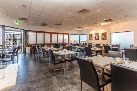 Country Comfort Perth - Your Accommodation 11