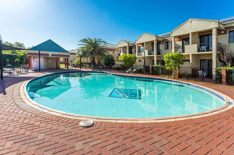 Country Comfort Perth - Your Accommodation 39