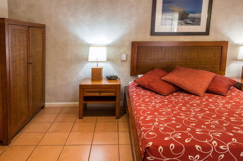 The Continental Hotel - Your Accommodation 2