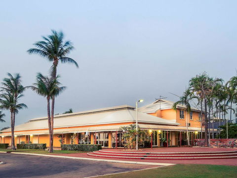 The Continental Hotel - Your Accommodation 4