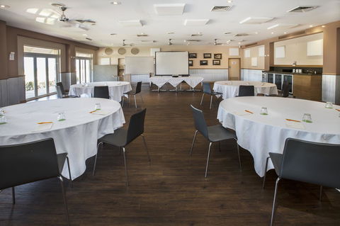 The Continental Hotel - Your Accommodation 19