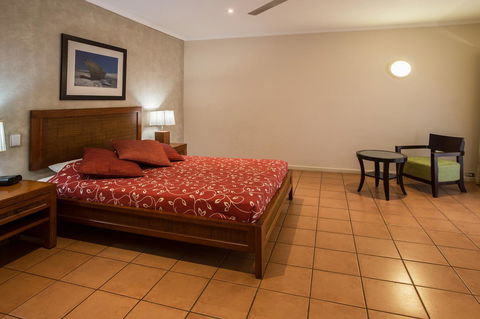 The Continental Hotel - Your Accommodation 37