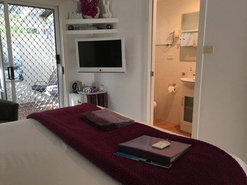 Nelson Bay Bed & Breakfast - Your Accommodation 21
