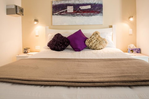 Nelson Bay Bed & Breakfast - Your Accommodation 26