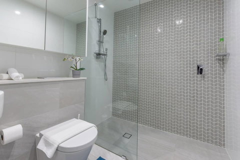 Inner City Stylish Apt Walk To Green Square - Your Accommodation 14
