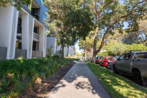 Inner City Stylish Apt Walk To Green Square - Your Accommodation 15