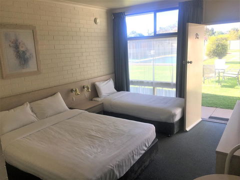 Junee Motor Inn - Your Accommodation 19