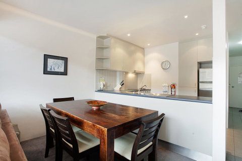 Lantern 1 Bedroom Balcony With Panoramic View - Your Accommodation 8