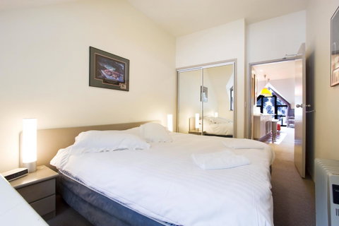 Lantern 1 Bedroom Balcony With Panoramic View - Your Accommodation 38