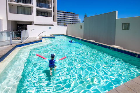 Macquarie Waters Boutique Apartment Hotel - Your Accommodation 3