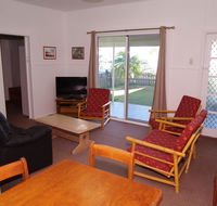 Fleur Cottage 7 Willow Street - Your Accommodation