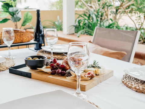 Waves Byron Bay - Your Accommodation 20