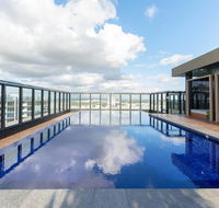 Japanese Style waterfront apt wt rooftop pool - Your Accommodation