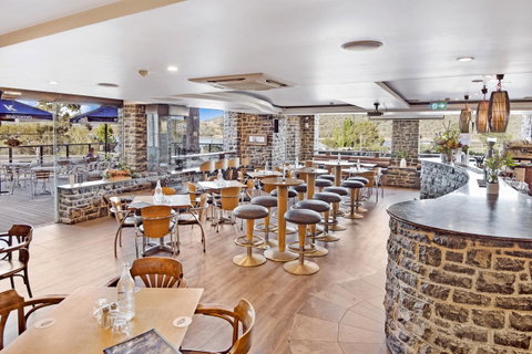 Banjo Paterson Inn - Your Accommodation 8