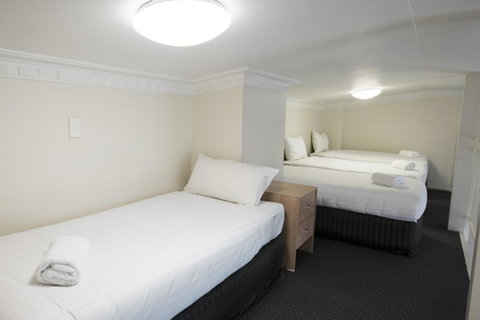 Banjo Paterson Inn - Your Accommodation 27