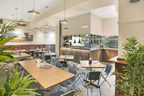 Banjo Paterson Inn - Your Accommodation 4