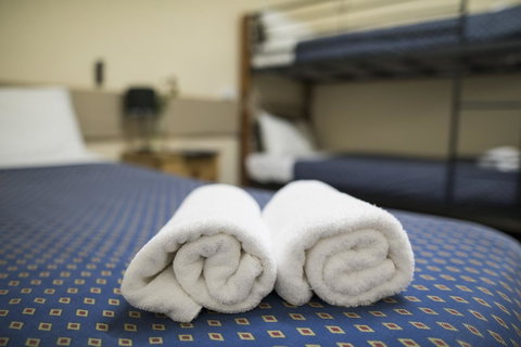 Banjo Paterson Inn - Your Accommodation 12