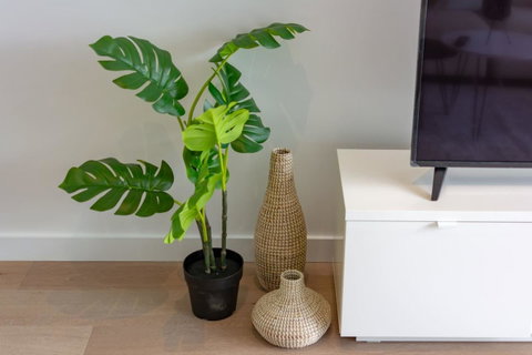High Rise Apt In Heart Of Sydney Wt Harbour View - Your Accommodation 18