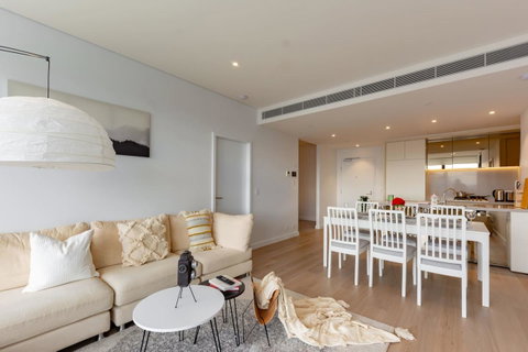 High Rise Apt In Heart Of Sydney Wt Harbour View - Your Accommodation 13