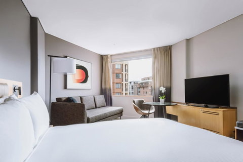 Novotel Sydney Darling Harbour - Your Accommodation 19