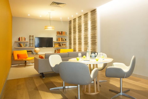 Novotel Sydney Darling Harbour - Your Accommodation 27