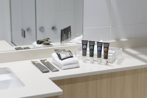 Novotel Sydney Darling Harbour - Your Accommodation 24