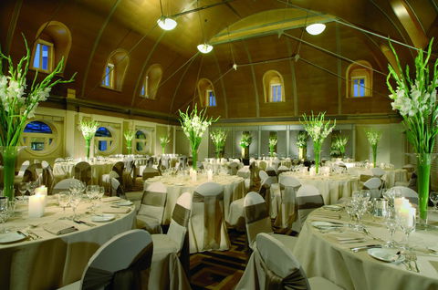 The Fullerton Hotel Sydney - Your Accommodation 24