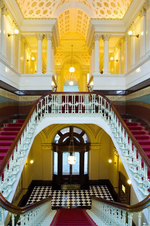 The Fullerton Hotel Sydney - Your Accommodation 13
