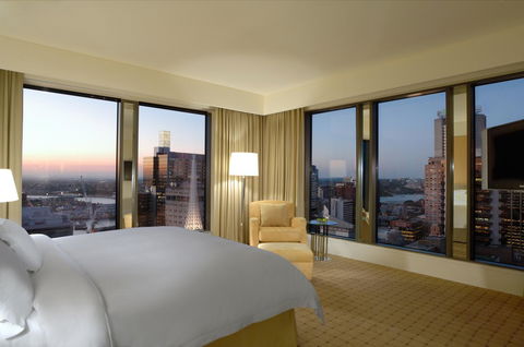 The Fullerton Hotel Sydney - Your Accommodation 11