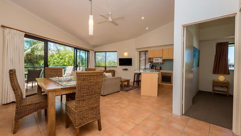 Byron Quarter Apartments - Your Accommodation 43