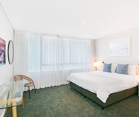Oaks Nelson Bay Lure Suites - Your Accommodation 2